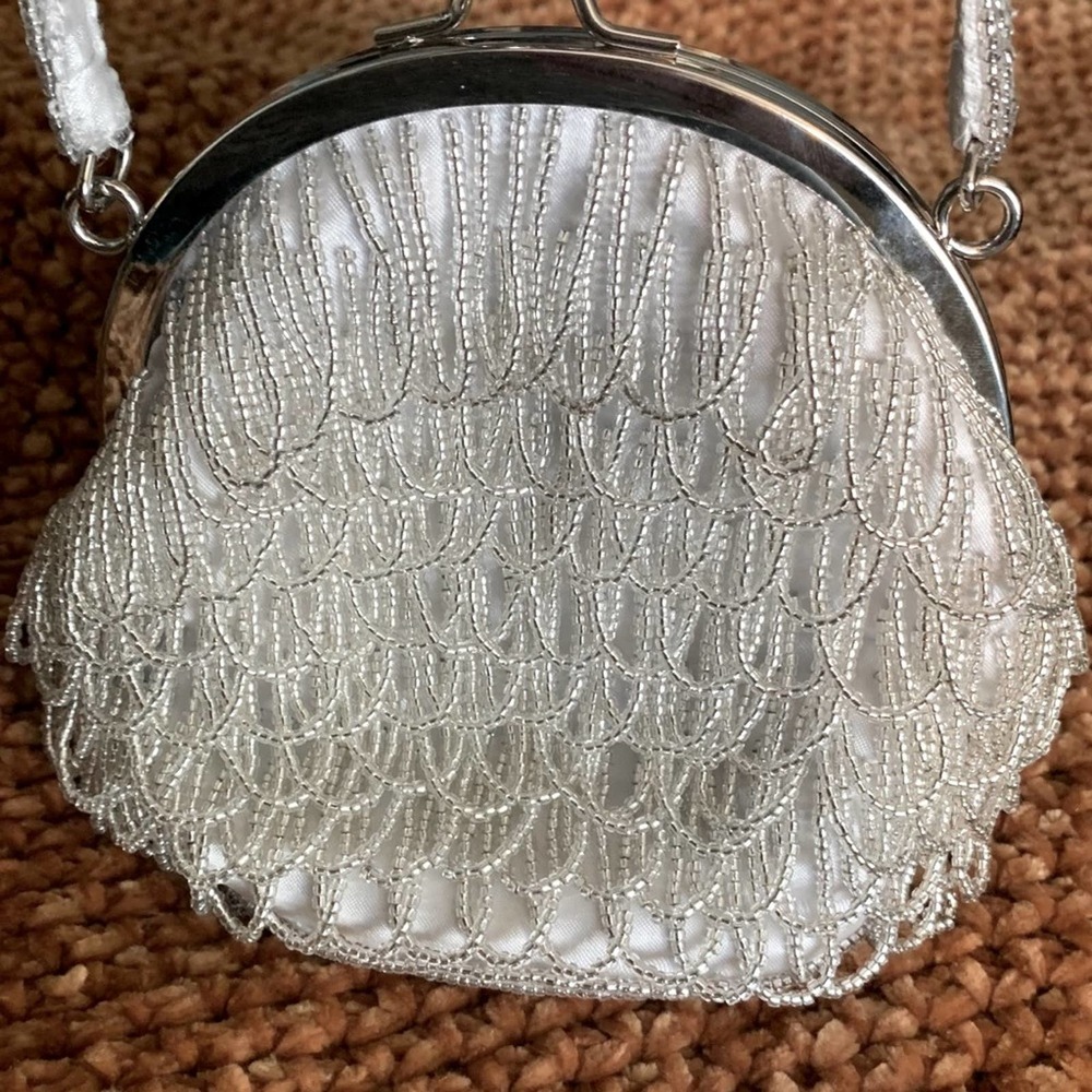 La Regale Mini White Beaded Bag